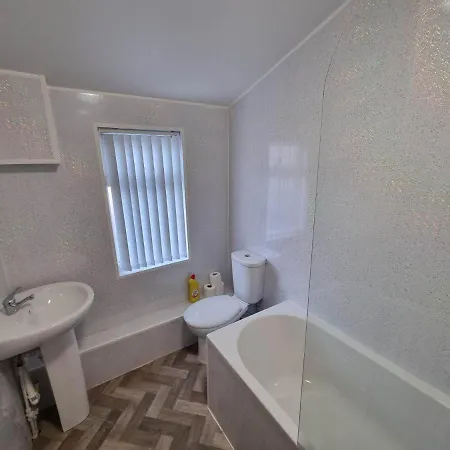 70 Southfield Middlesbrough